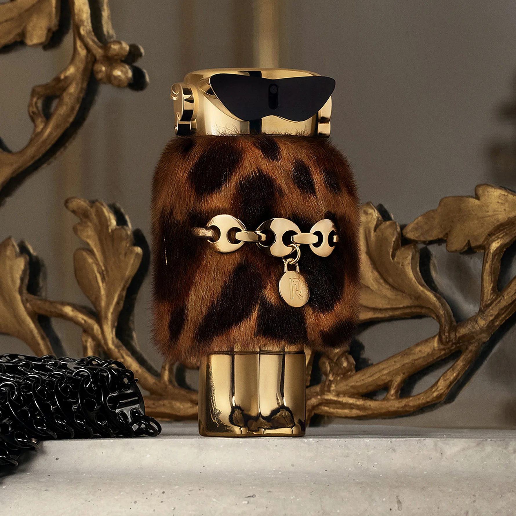 RABANNE FAME FELINE DAMA